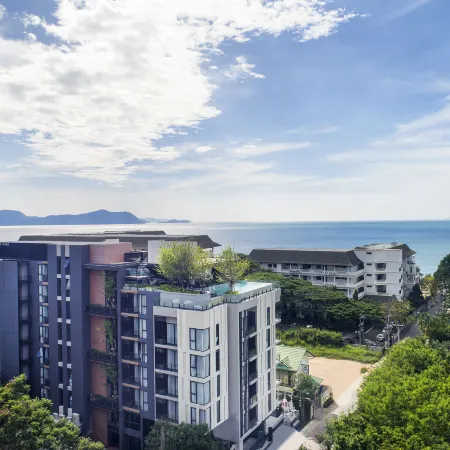 Seaphere Pattaya Hotel by Elite Suites Отели рядом с достопримечательностью «Кхао Чи Чан»