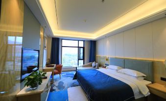 Zhongheyuan Xunhua International Hotel