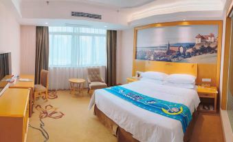 Vienna Hotel (Nanning People's Park Minzhu Rd)