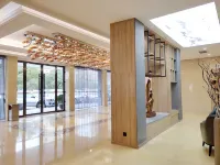 Yunduo Qingyu Hotel (Xingguo Railway Station Branch)