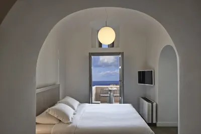 Old Castle Oia Hotels in 