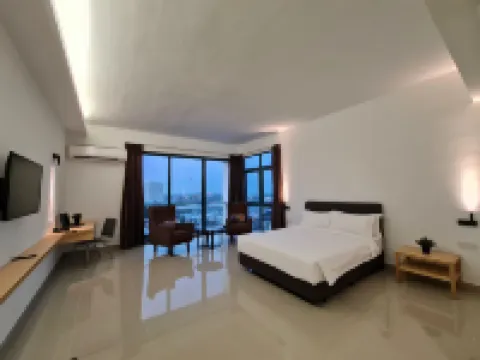 Swan Garden Resort Hotel