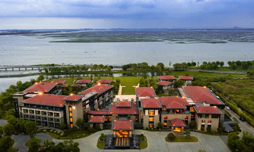 North Arcus Hotel