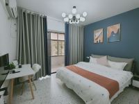 龙海齐霏公寓 - 温馨大床房
