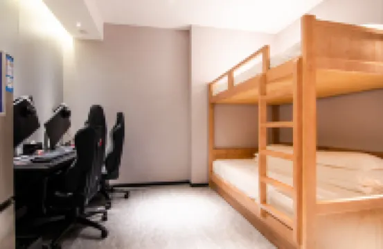 QueliE-sports Hotel（ShangqiuNormal University Branch) - Pet friendly