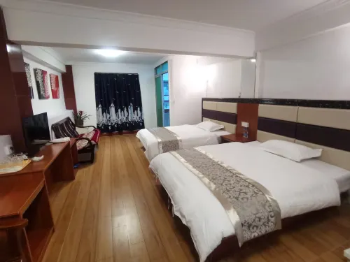 Raoping Xinying Apartment