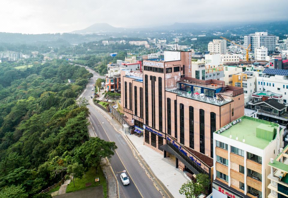 2. 까사로마 호텔..