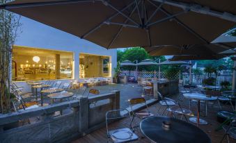 Floral Hotel·Suzhou wannianqiao Hotel (Guanqian Street store)