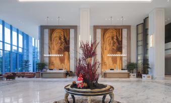 Daye Vienna International Hotel (Huangshi Daye Center High-speed Railway Station)
