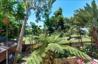 Elysium Private Apartments Triton by the Sea