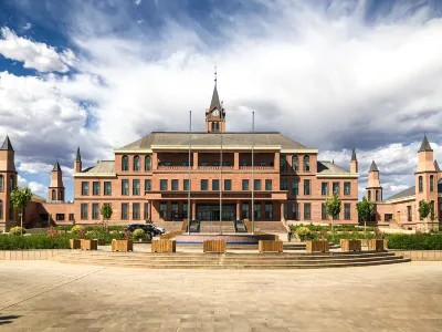 Huoshanhong Hotel Hotels near The Ancient City of Jiaohe