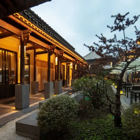 Xitang Lightyear Hotel
