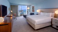 Hyatt Regency Waikiki Beach Resort & Spa