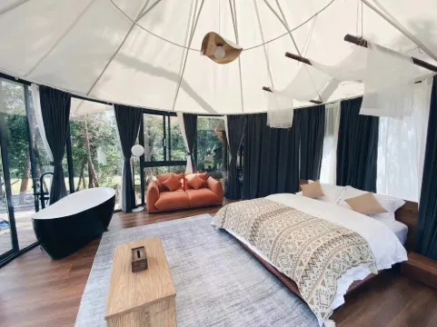 Laran Camping Base (Laran Lake Kangyang Town Store)