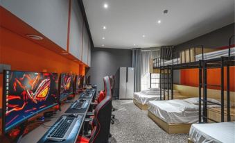 Player E-sports Hotel (Zhengzhou Zijingshan Subway Station)