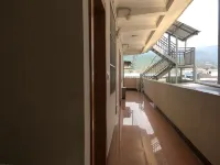 Lianghu Hotel - 2 Yıldız