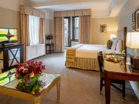 Warwick New York Hotel berhampiran Dewan Carnegie