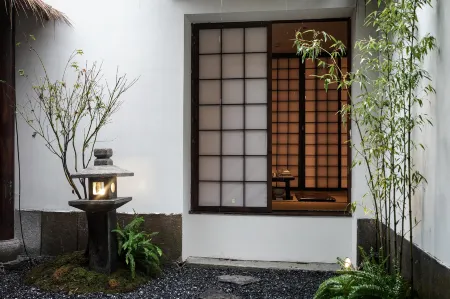 Ningbo Zhuxiafenglin Homestay Отели рядом с достопримечательностью «Erlingshan Hot Spring»