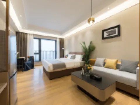 Livetour International Apartment (Guangzhou Financial City Keyun Road Subway Station) Hotels near METRO (Guangzhou Tianhe Shopping Mall Shop)