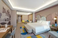 Urumqi High-speed Railway station Wanda Plaza Madison Hotel Hotel a 