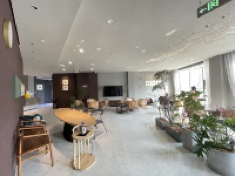 โรงแรมหยู่เจียน เว่ยหลี่