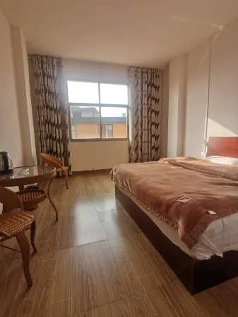 Yunduan Fengcong Guesthosue Отели в г. Луопинсянь