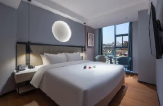 FUNMEE Hotel (Zhijiang Longjin Fengyu Bridge, Huaihua)