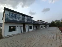 Yuetu B&B