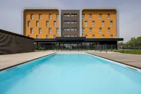 The Originals City, Hôtel le Relais des Deux Mers, Marmande Sud - Swimmingpools