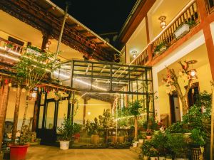 Fengsu Boutique Inn