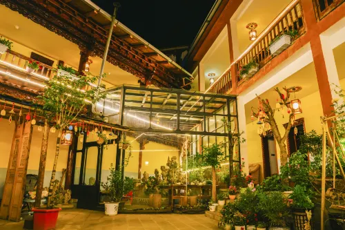 Fengsu Boutique Inn
