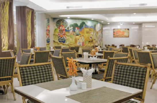 Amora Thapae Hotel Chiang Mai Отели в г. Чиангмай