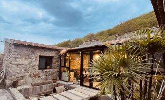 Floral Hotel · Taishan Heju Hotel