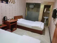 Sunshine Hotel