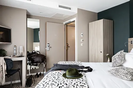 Best Western Paris Porte de Versailles Отели рядом с достопримечательностью «Museum of Playing Cards»