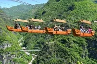 Lishui to Fengyajuju Hotels in Zhashui