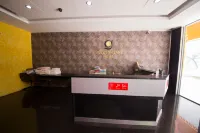 Golden Pearl Hotel Near Universiti Tun Hussein Onn Malaysia Uthm Hotels in Parit Raja