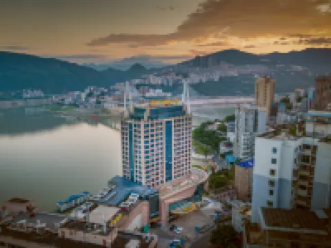 Dongsheng Jiuzhou International Hotel Hoteles en Condado de Badong