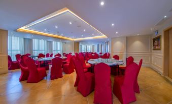 Vienna Hotel (Wuhan Aeon Jiangxiaketing Metro Station)