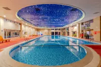Lexes Global Hotel - Pool