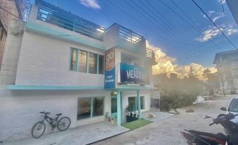 Hotel Meadows View, Near Mall Road Manali