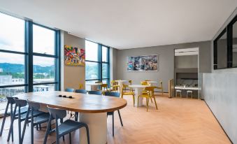 CJIA Apartment Hotel (Shenzhen Shatoujiao Metro Station Branch)