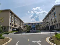 Luoping Oriental Garden Hotel Hotels near Jinjifeng Peak Cluster