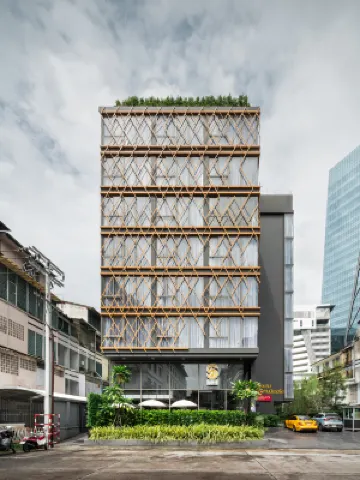 Seekers Finders Rama IV Hotel SureStay Collection by BW Hotels in der Nähe von FYI CENTER