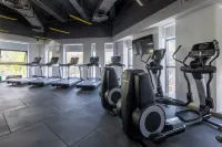 珠海情侶路海濱泳場海景亞朵X酒店 - 健身室/gym room