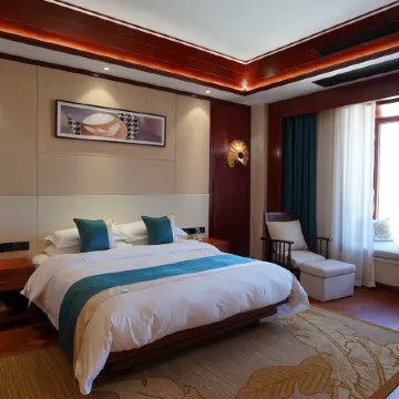 Menglian Ruyi Hotel