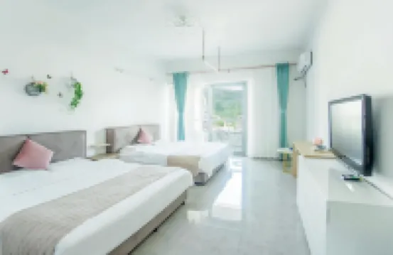 西雙版納七棲•觀江酒店（告莊星光夜市店）