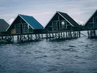 Adil Waterhouse Resort