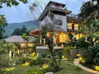 Ebino Pu Luong Resort Hotels in 