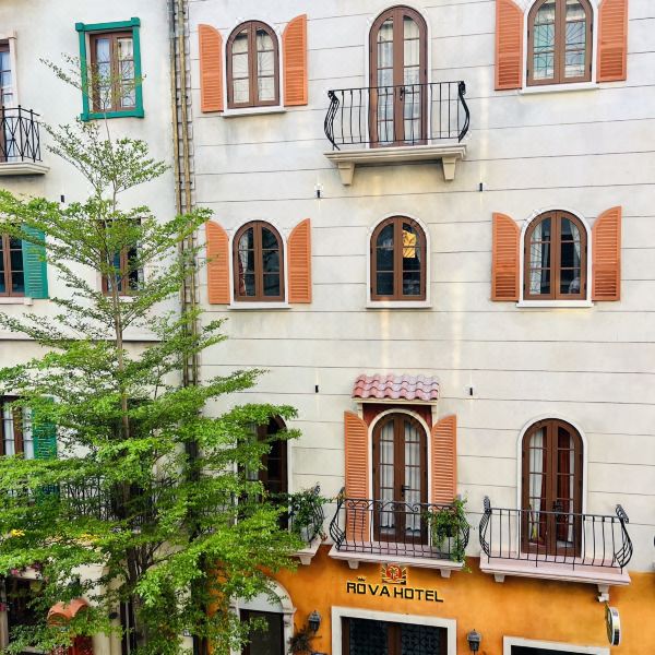 hotel overview picture